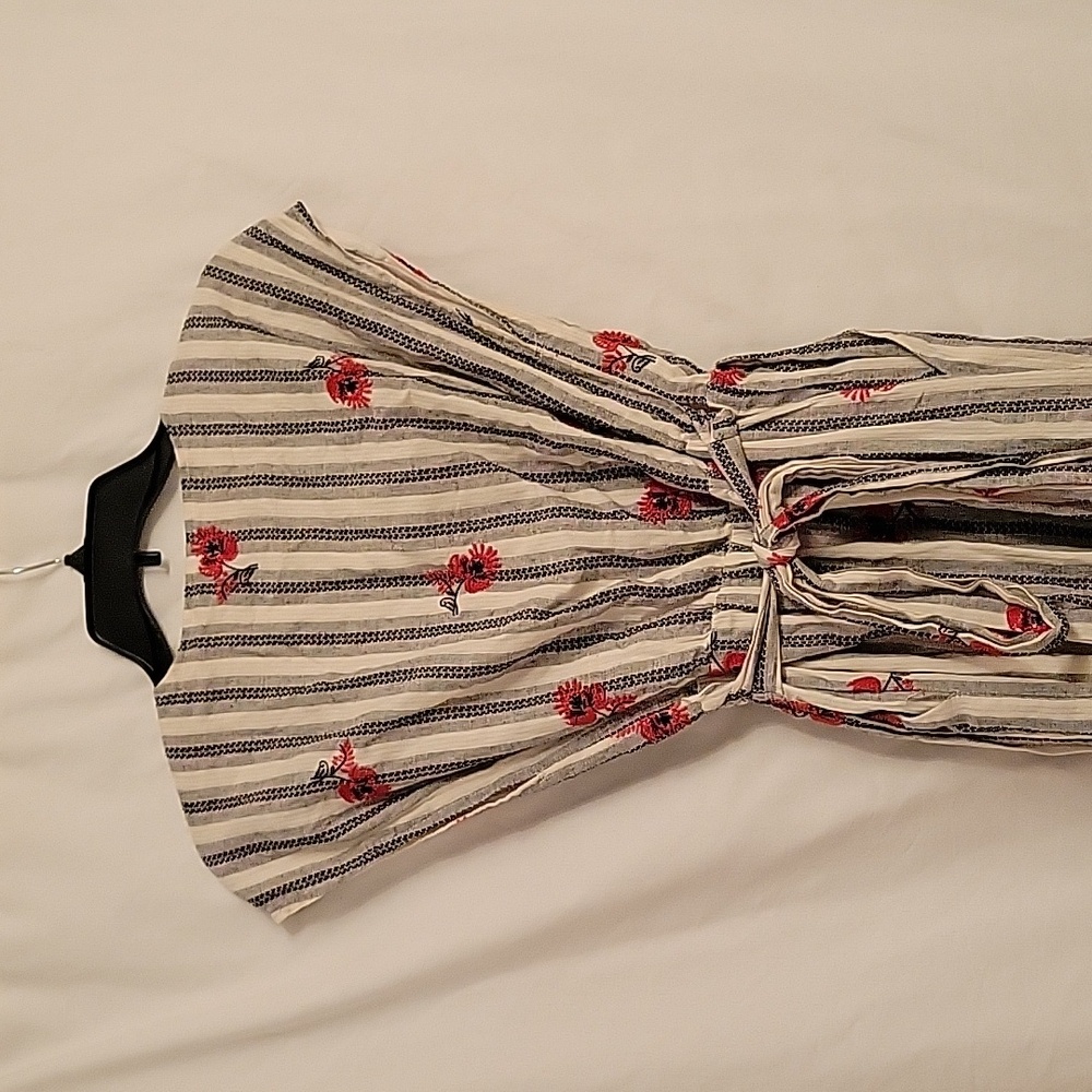 NWOT FATE BY LFD DRESS - Picture 3 of 5